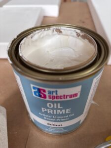 Priming a Canvas oil prime